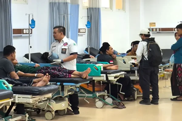 Tak Hanya Stop Operasi SPPG Bermasalah, Komnas HAM Dorong Polisi Turun Tangan di Kasus Keracunan MBG